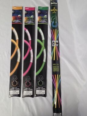 Glow In The Dark Necklaces Bundle